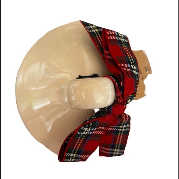 Rae Dunn PEACE Birdhouse with Christmas Tree on BACK - NWT - Picture 4 of 4